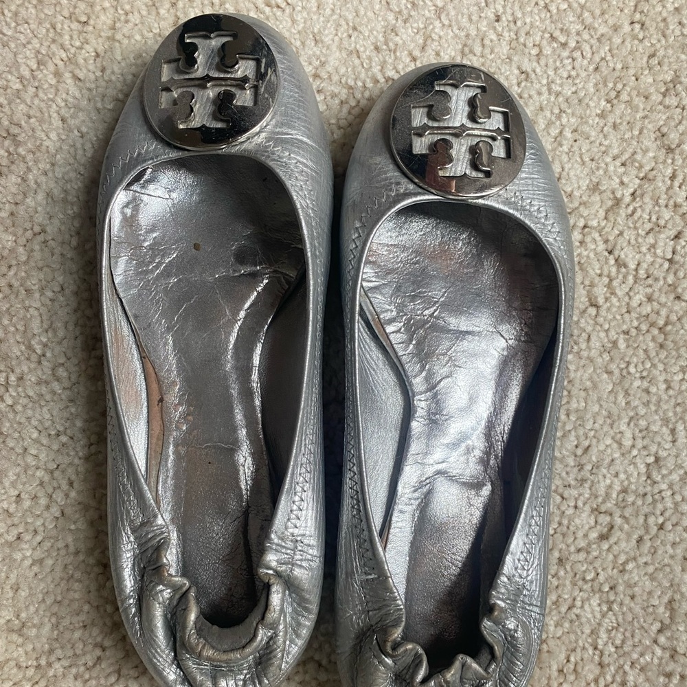 Tory Burch Silver Reva Ballet Flats Size 7M